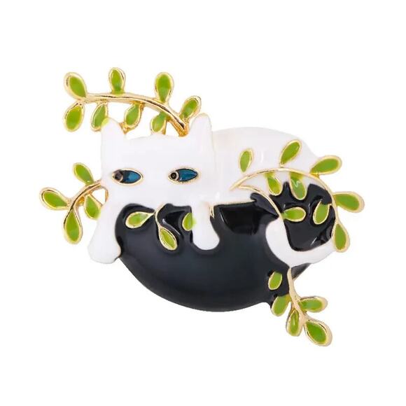 New Chic Enamel Lazy Cat Brooch Pin Vintage Inspired Fashion - Picture 1 of 4